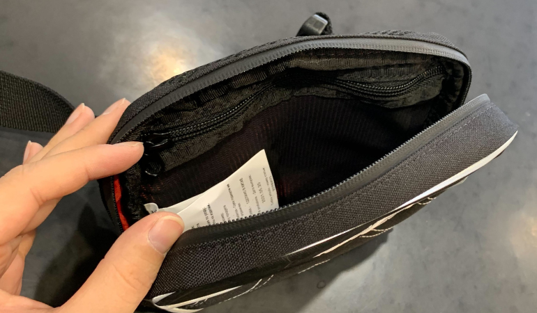 EXPLORER WAIST BAG 1.8Lはどんなバッグ？収納力と使い勝手を解説